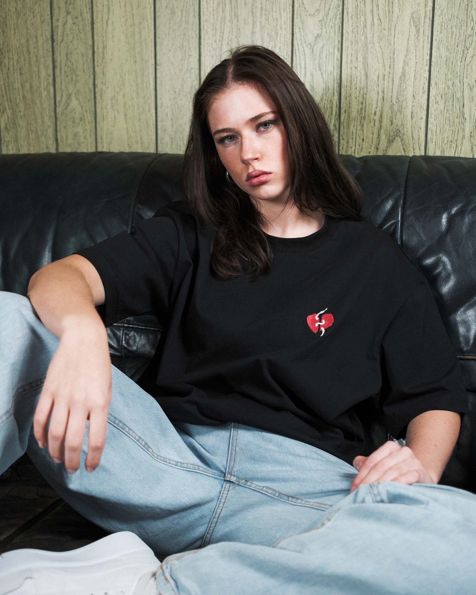 Snake Heart - T-Shirt - Black